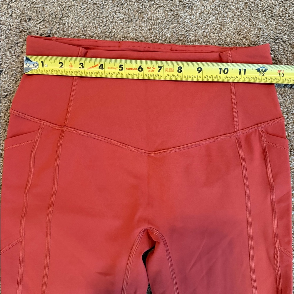 Lululemon women’s 6 Red crop Leggings all the right places Persian red - Picture 3 of 11